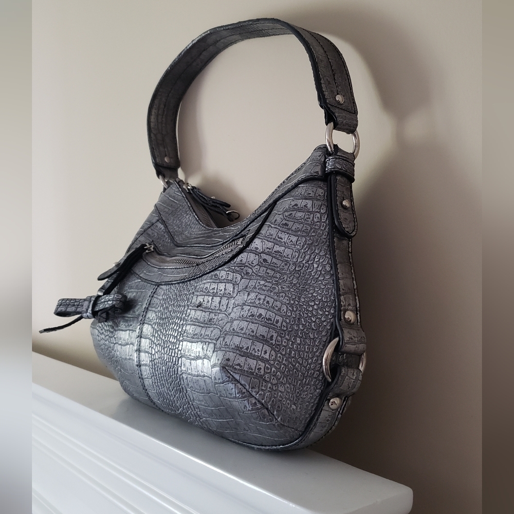 Nine West silver croc faux crocodile print purse w/ zipper and cute bow 00s